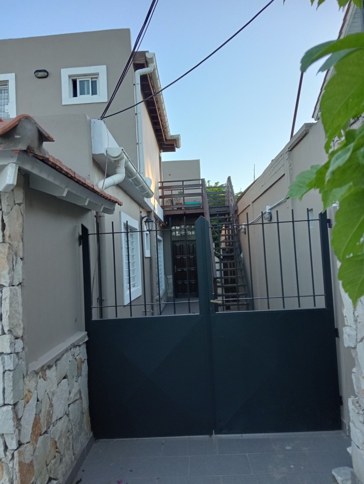Casa con departamentos