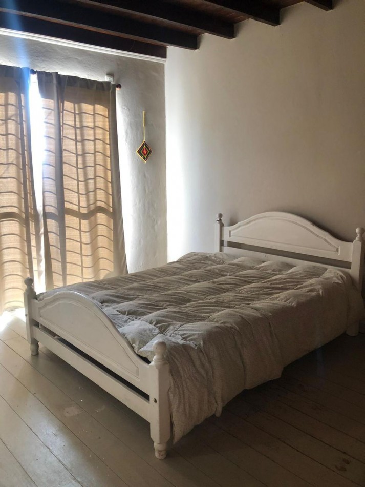 Casa con departamentos