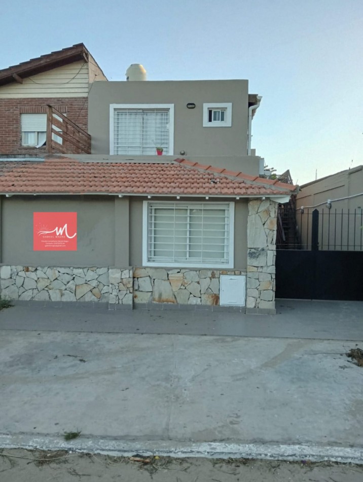 Casa con departamentos