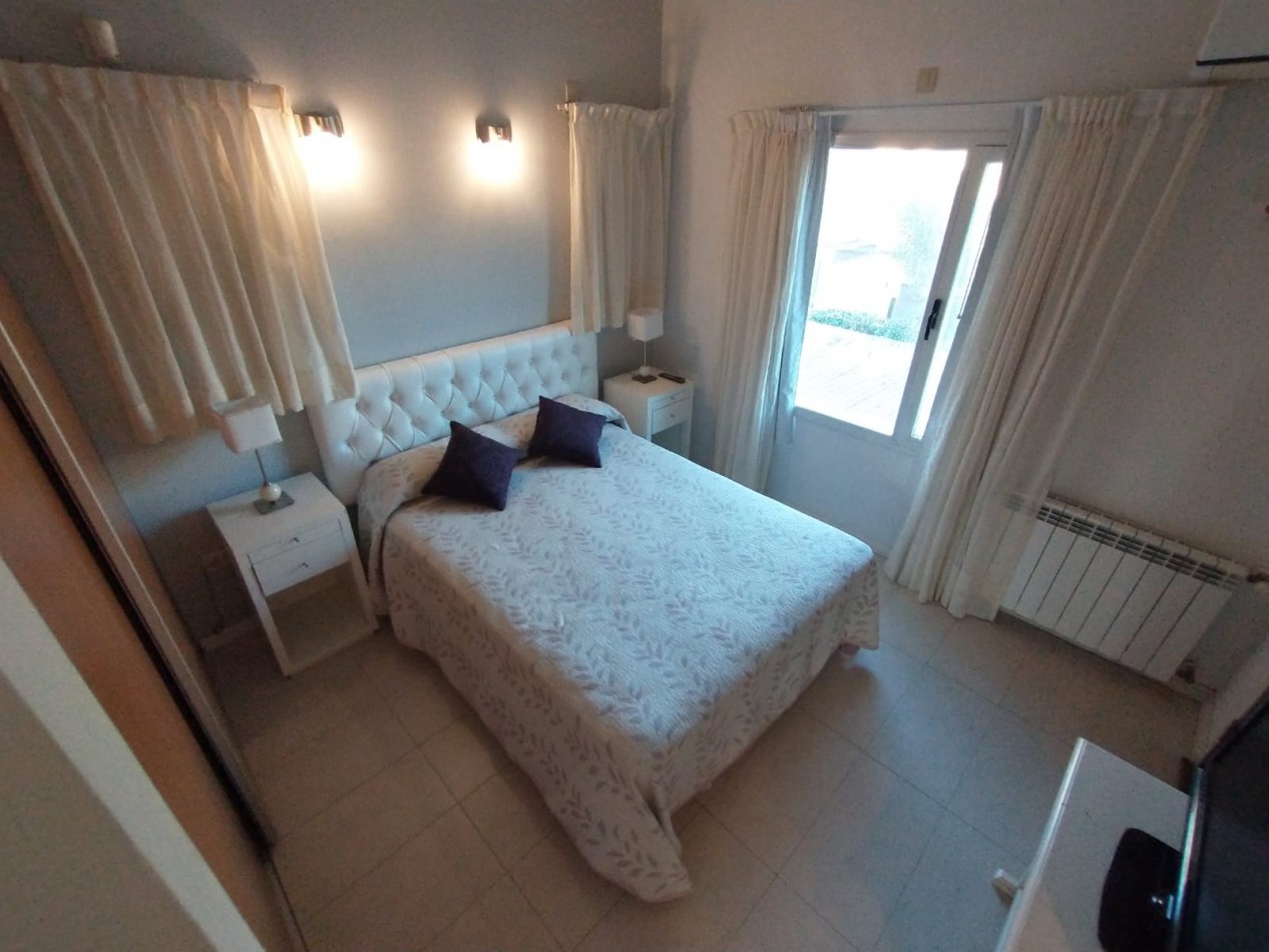 TRIPLEX EN ALQUILER ANUAL