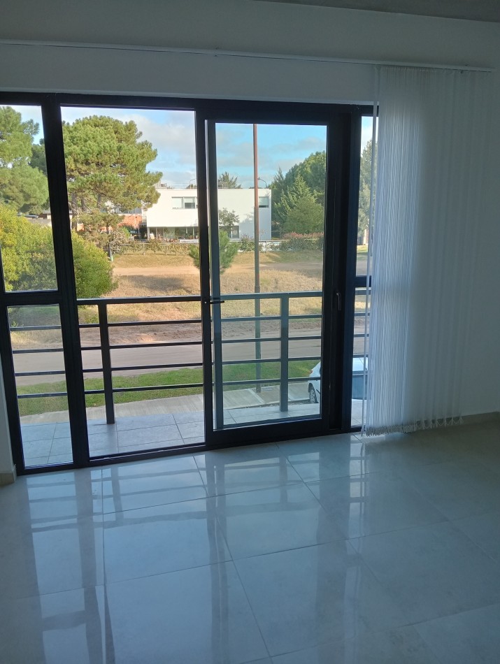 Triplex Barrio Nayades 
