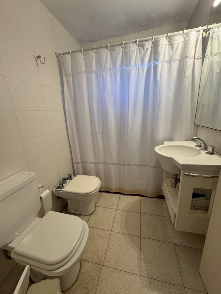ALQUILER DE CASA