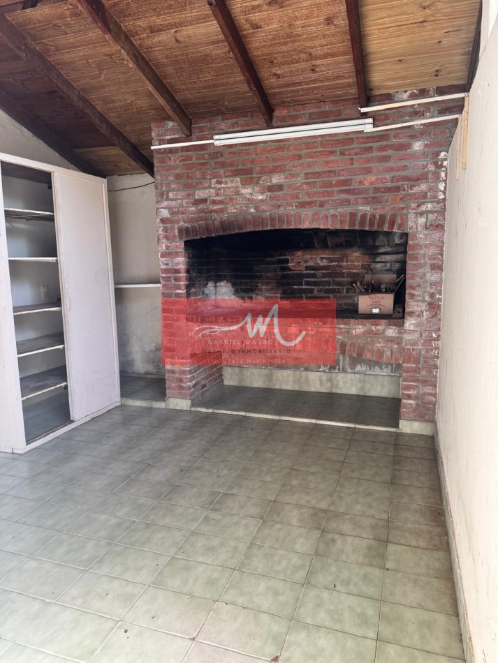 CASA EN ALQUILER ANUAL