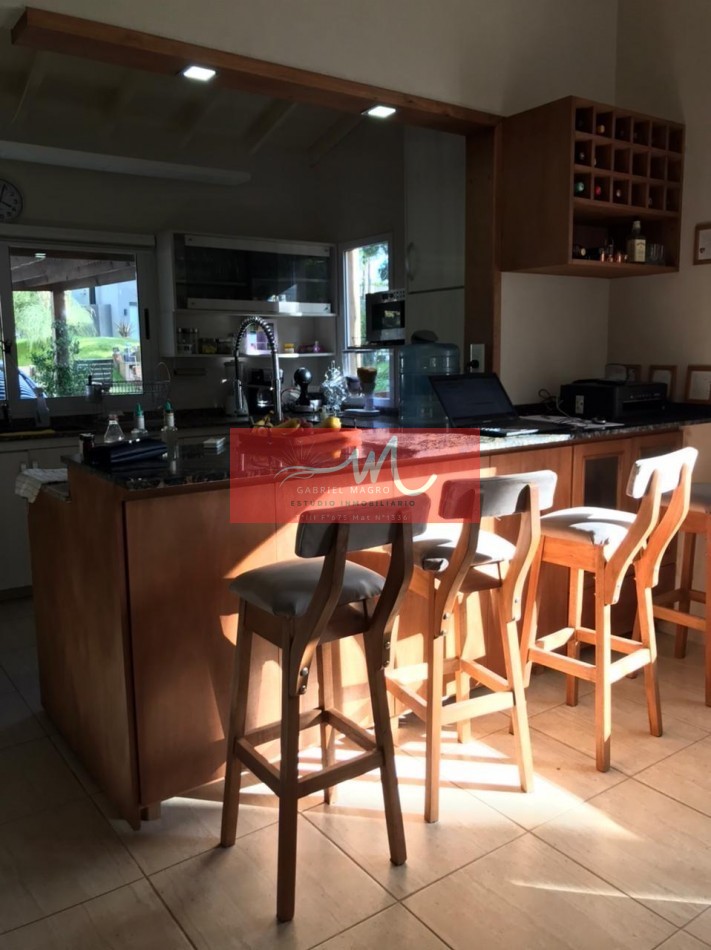 CASA EN ALQUILER DE TEMPORADA, COSTA ESMERALDA. Deportiva II lote 383