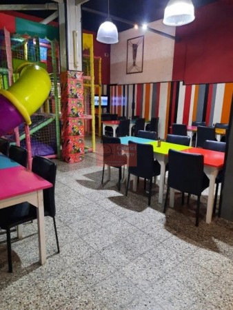 Local restaurante con vivienda- Villa Gesell