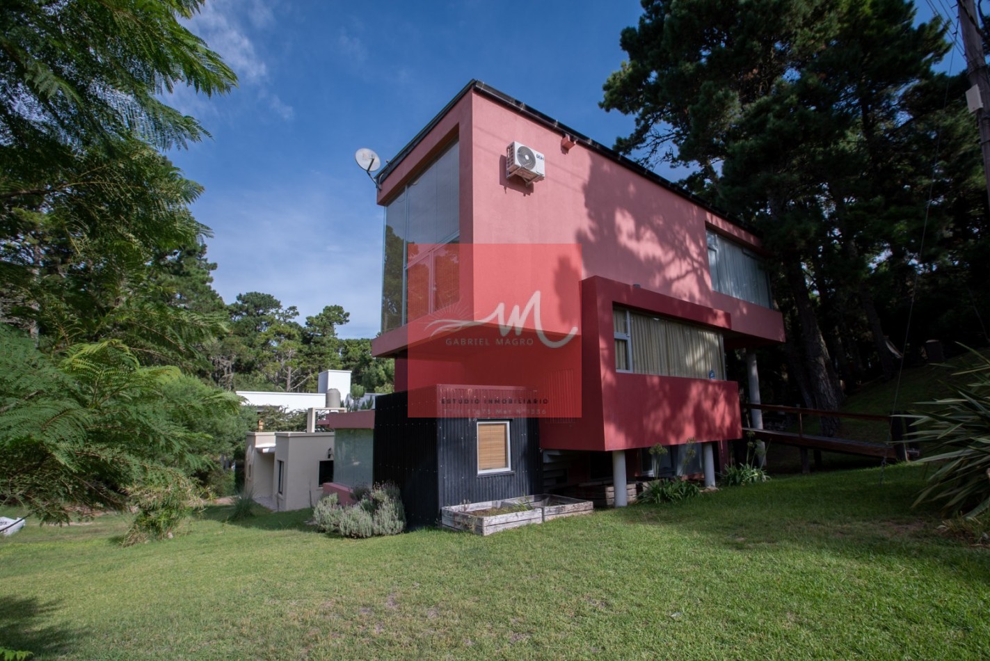 Casa en  venta- Mar de las Pampas