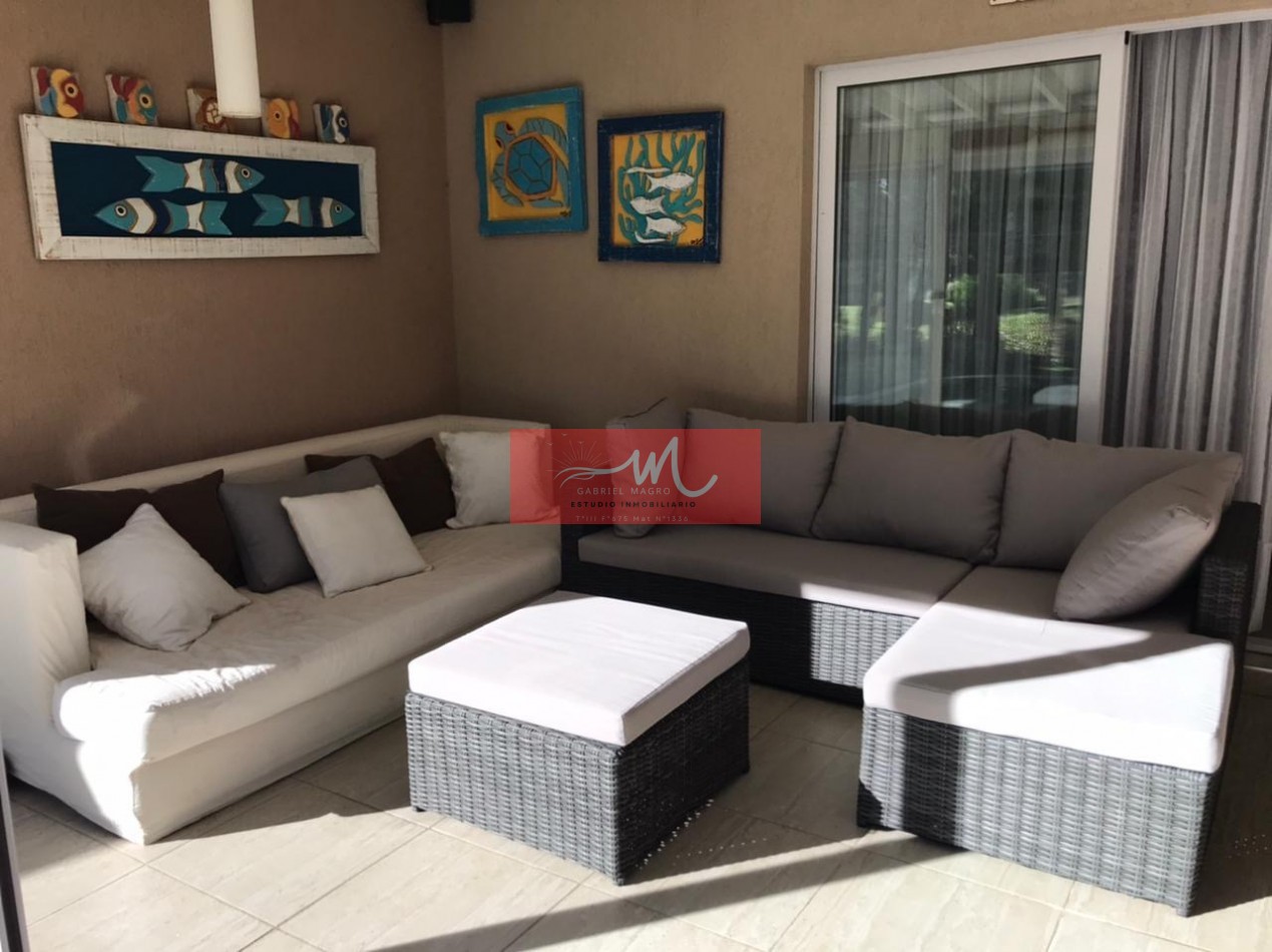 CASA EN ALQUILER DE TEMPORADA, COSTA ESMERALDA. Deportiva II lote 383