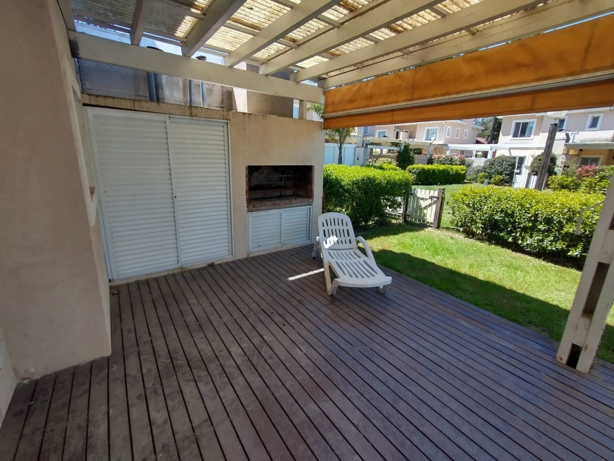 Triplex en alquiler anual en Pinamar