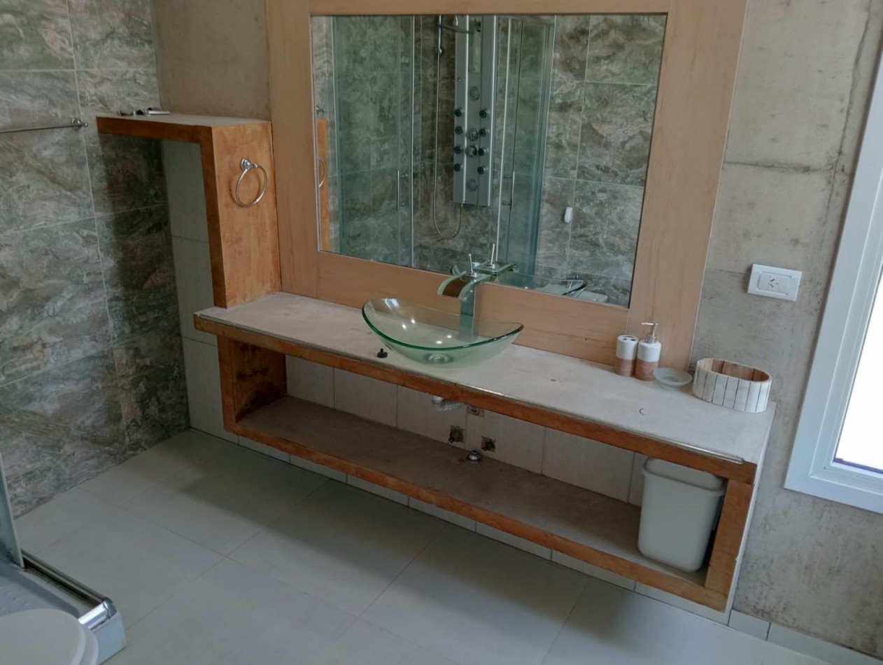  Casa en Venta- Costa Esmeralda