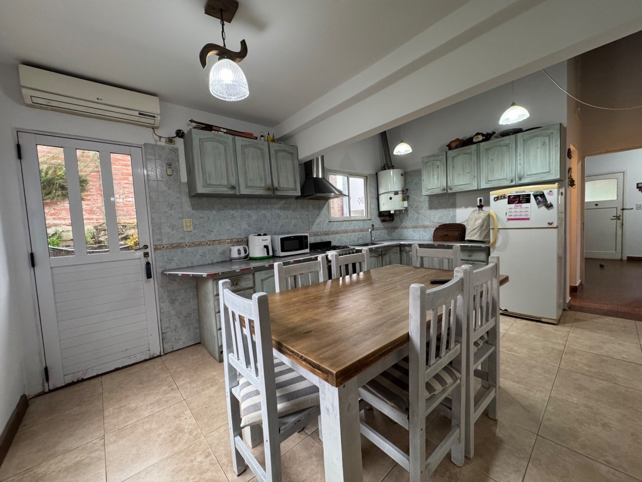 CASA EN ALQUILER ANUAL