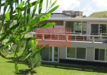  Casa en Venta- Costa Esmeralda